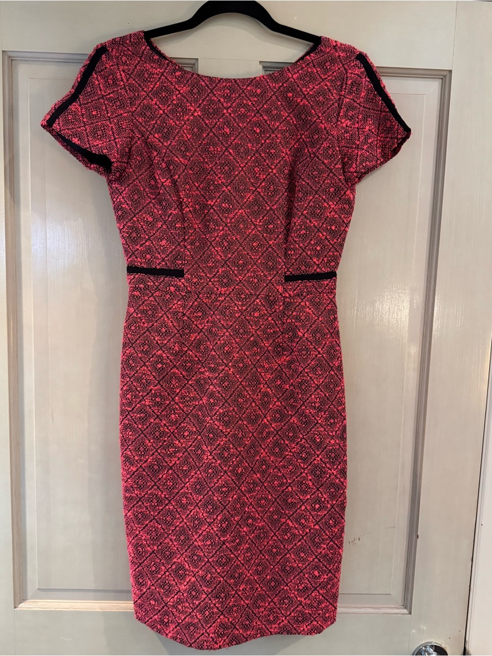 ANTONIO MELANI Pink Textured Sheath Midi Dress